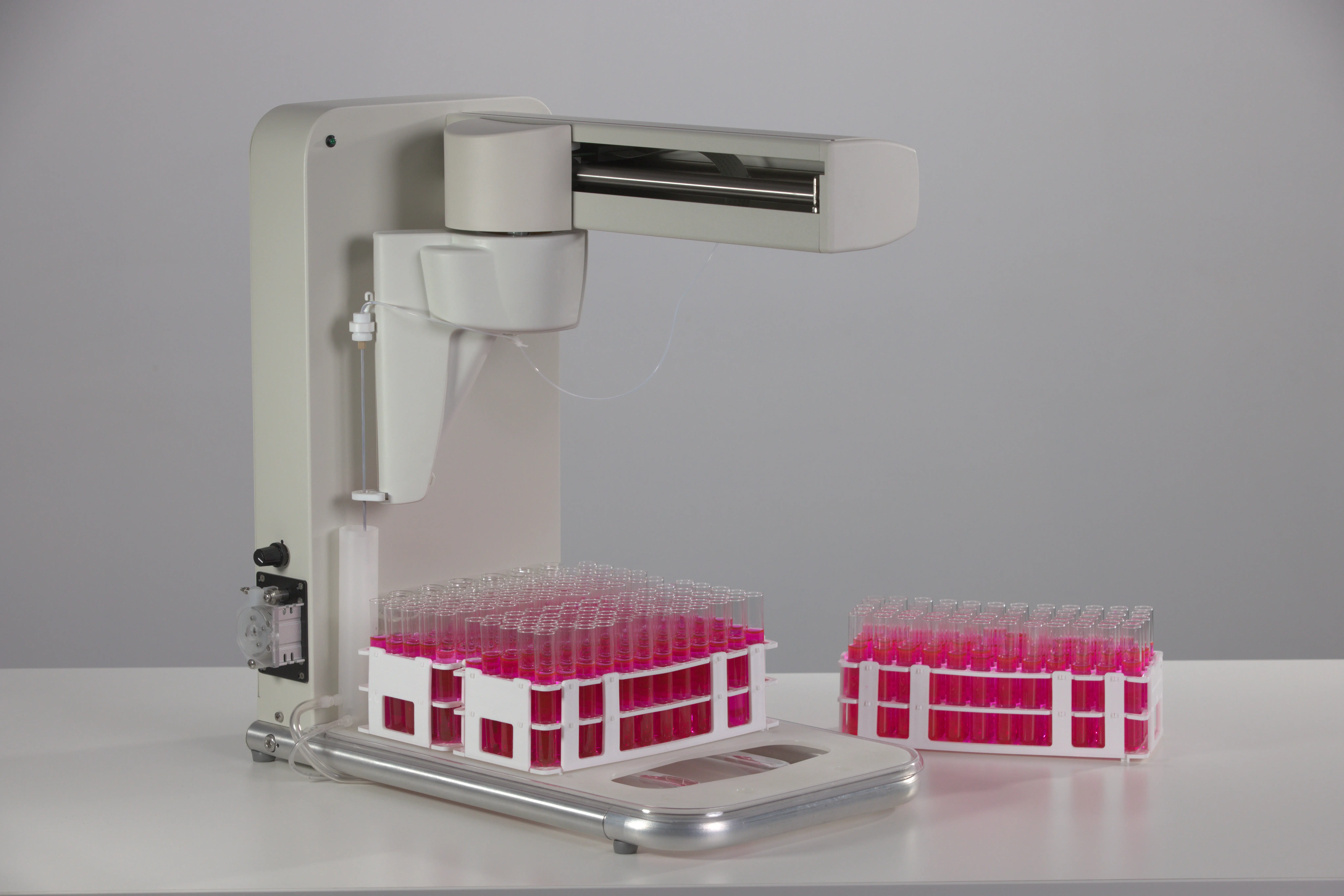 Brooks AIM3300 Autosampler for automated liquid sampling
